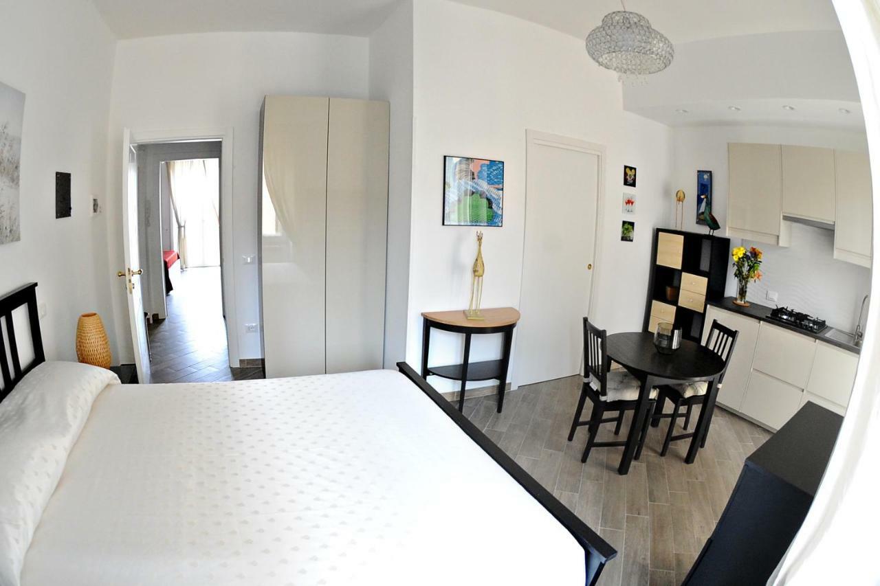 Maison Lumiere Salerno Luaran gambar